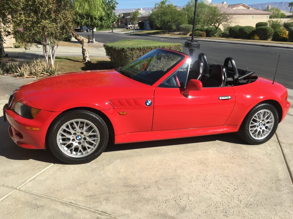 27K-Mile 1998 BMW Z3 2.8 5-Speed
