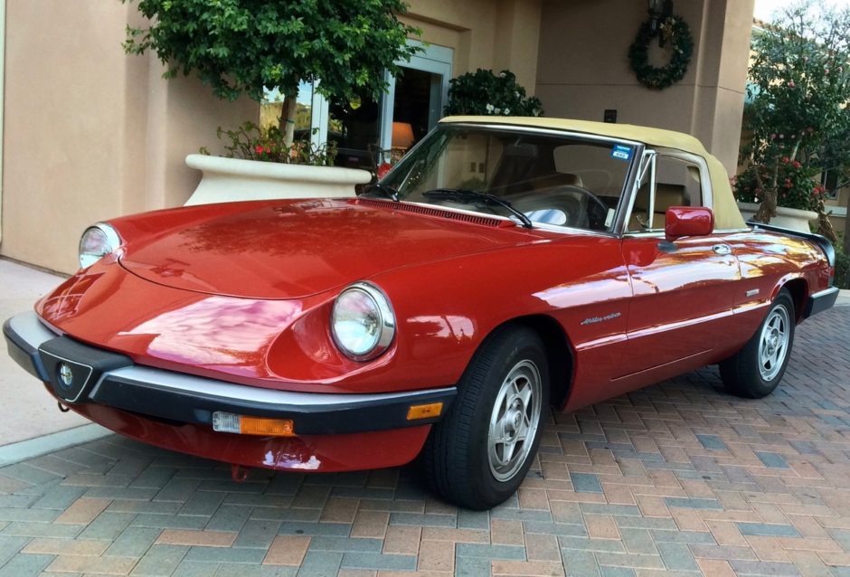 1990 Alfa Romeo Spider Veloce 5-Speed