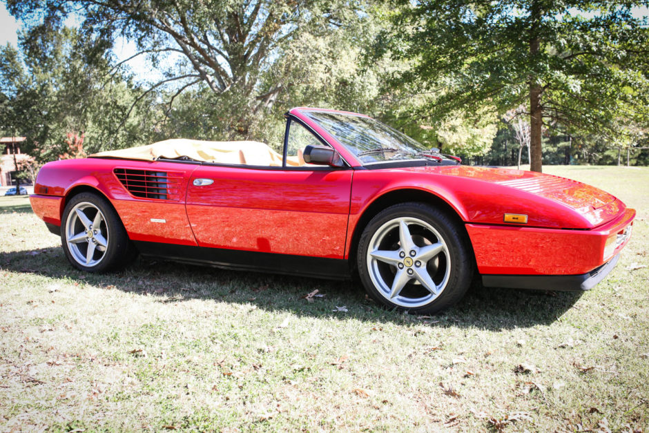 1987 Ferrari Mondial 3.2 Cabriolet