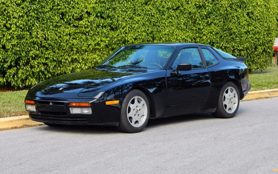 1989 Porsche 944 Turbo S