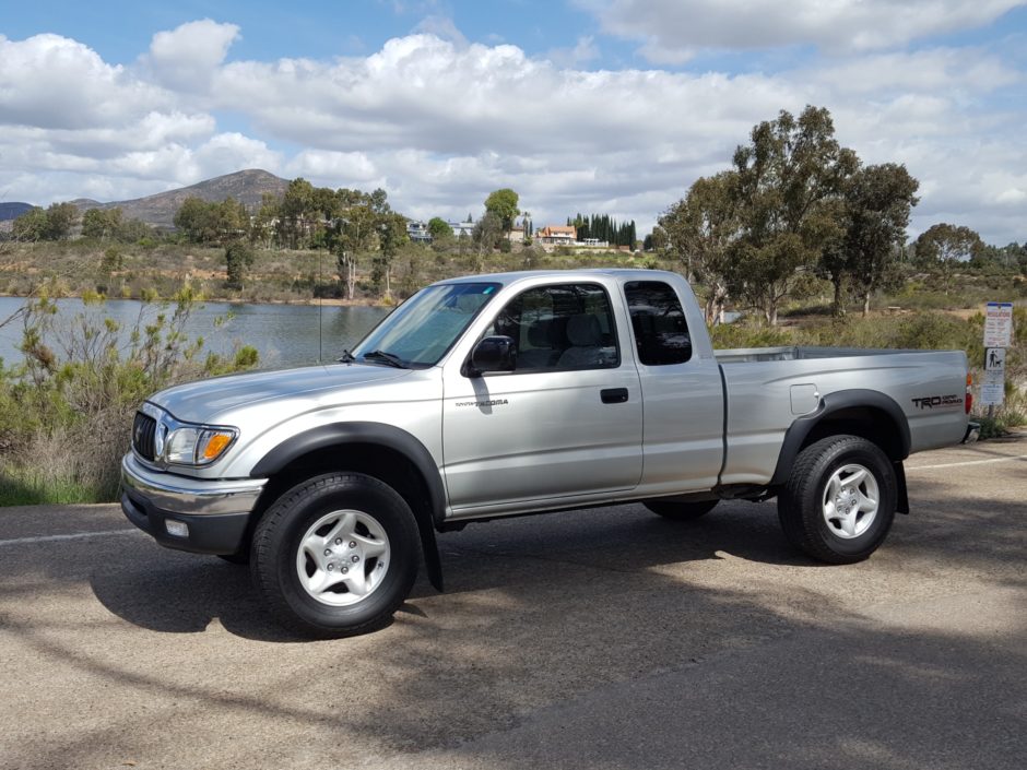 No Reserve: 2003 Toyota Tacoma Xtra-Cab V6 4×4 5-Speed