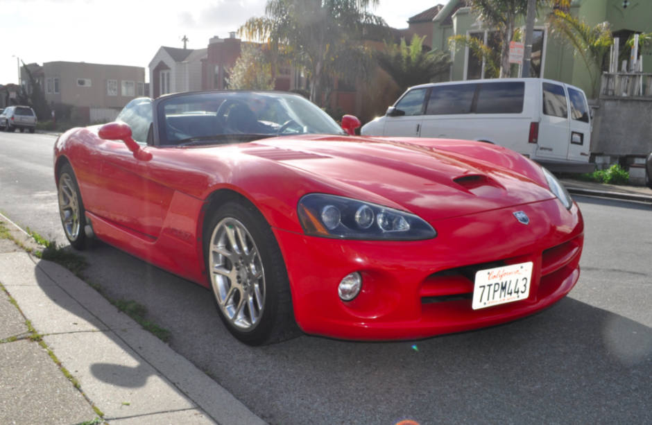 20K-Mile 2003 Dodge Viper SRT-10