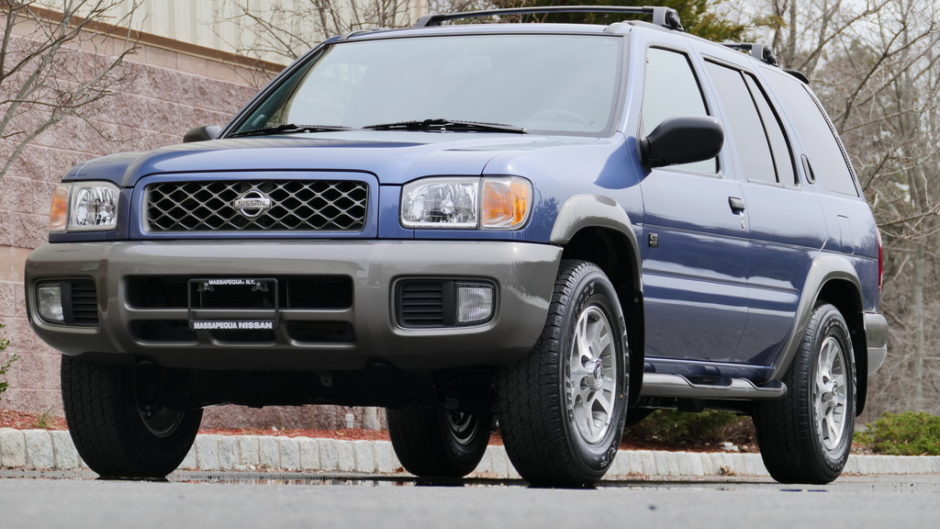 No Reserve: 29K-Mile 1999 Nissan Pathfinder SE Limited