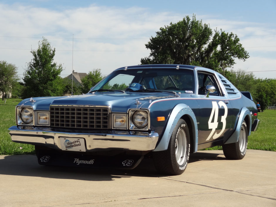 1978 Plymouth Volare w/Street Kit Car Package