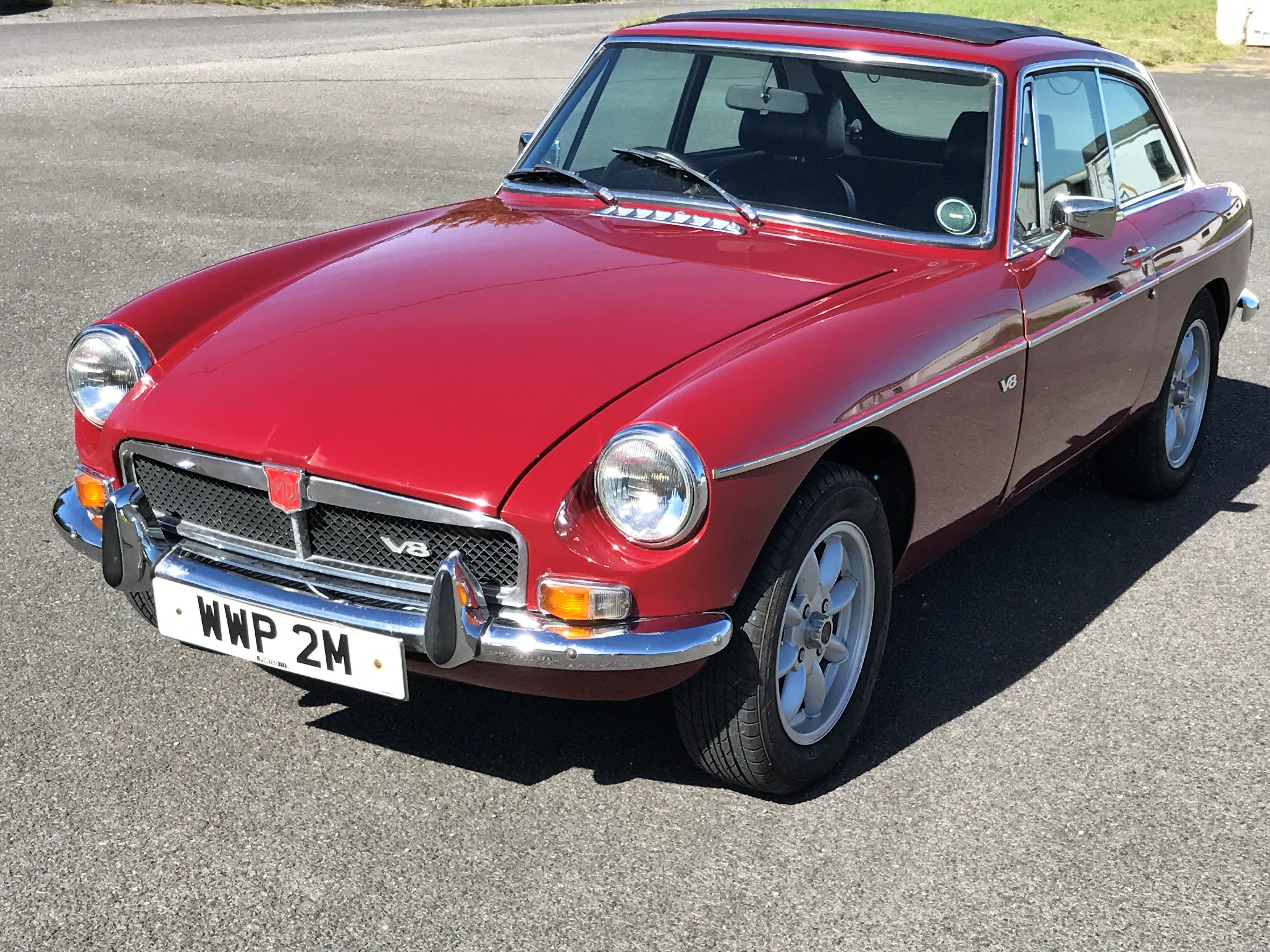 1973 MGB GT V8