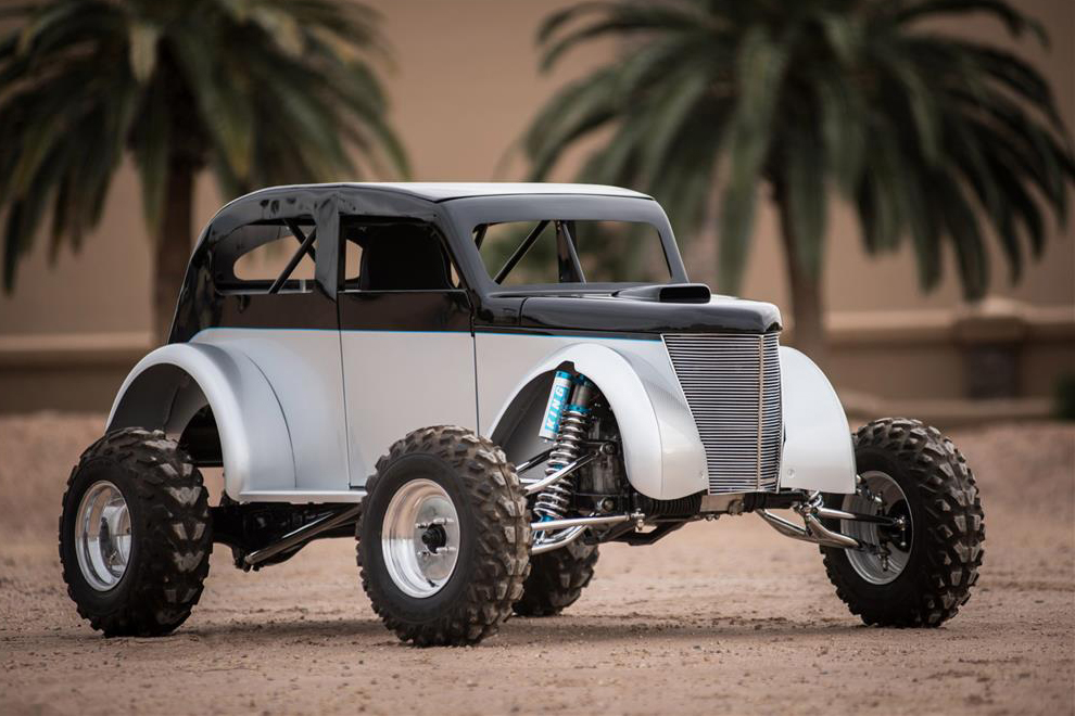 1940 FORD CUSTOM DWARF CAR