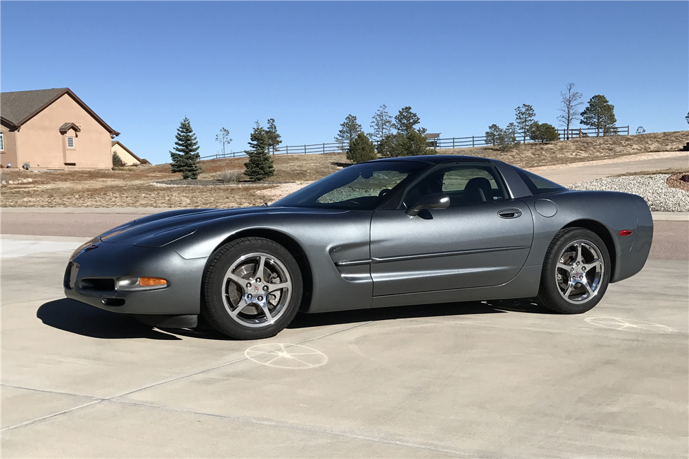 2004 CHEVROLET CORVETTE