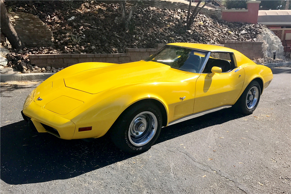 1977 CHEVROLET CORVETTE 350/180