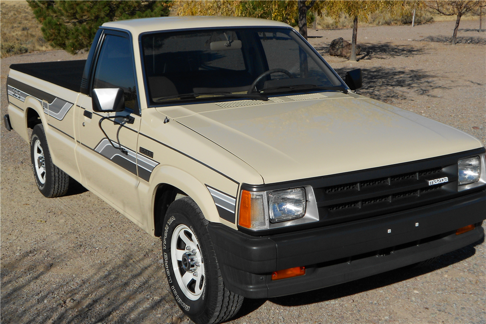 1986 MAZDA B2000 PICKUP