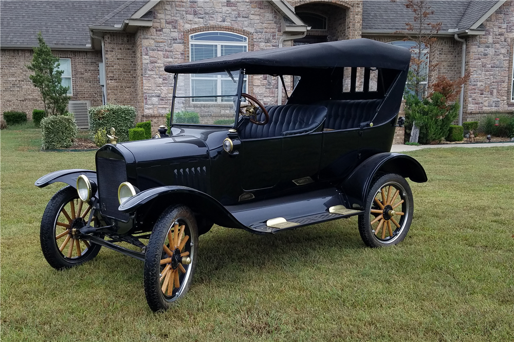 1920 FORD MODEL T