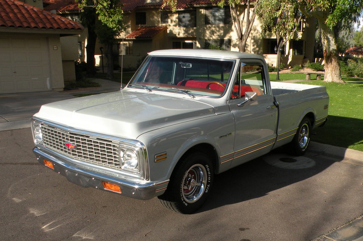 1972 CHEVROLET C10 CUSTOM PICKUP