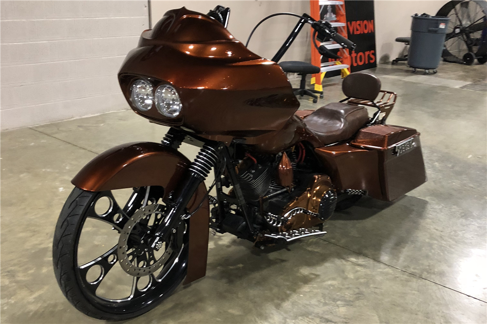 2010 HARLEY-DAVIDSON ROAD GLIDE CUSTOM MOTORCYCLE