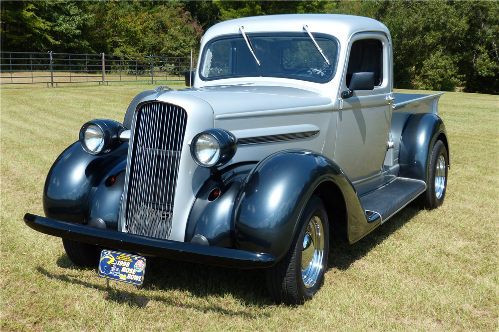 1937 PLYMOUTH PT-50 CUSTOM PICKUP