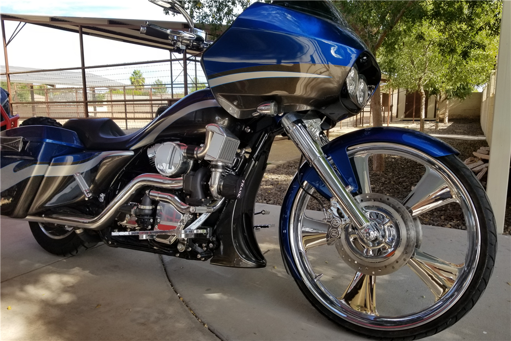 2012 HARLEY-DAVIDSON ROAD GLIDE MOTORCYCLE