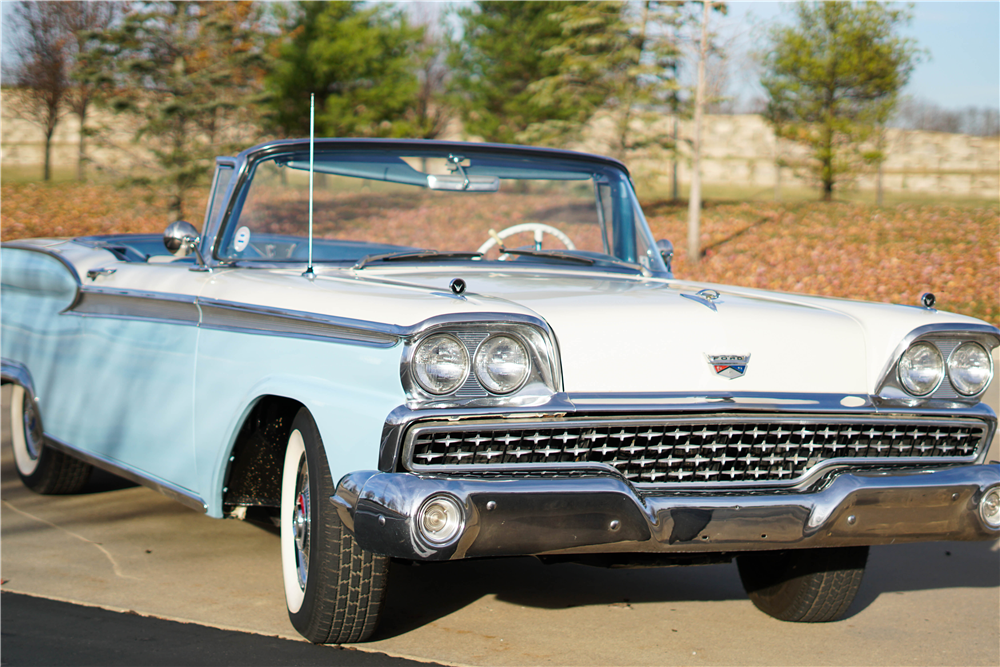 1959 FORD FAIRLANE 500 SKYLINER RETRACTABLE