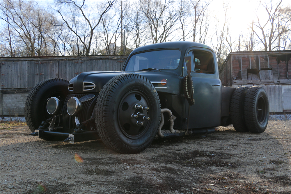 1949 FORD  CUSTOM PICKUP