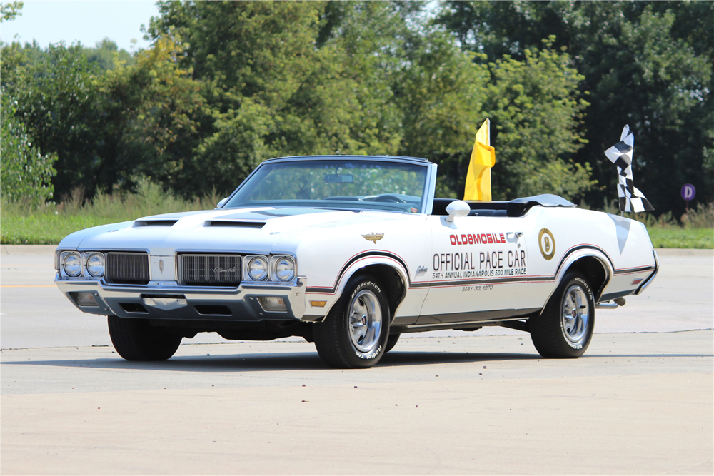 1970 OLDSMOBILE CUTLASS SUPREME CONVERTIBLE