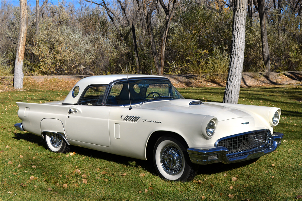 1957 FORD THUNDERBIRD CONVERTIBLE