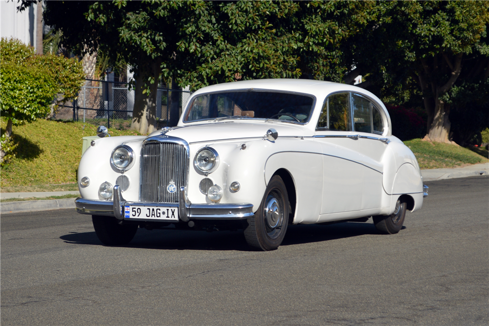 1959 JAGUAR MARK IX SEDAN