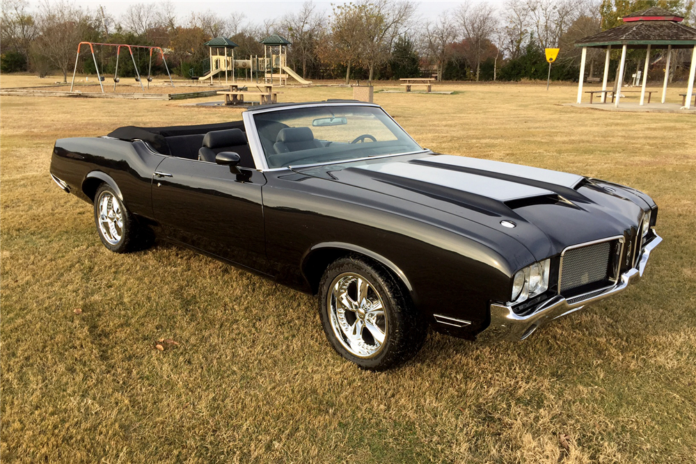 1971 OLDSMOBILE CUTLASS CONVERTIBLE