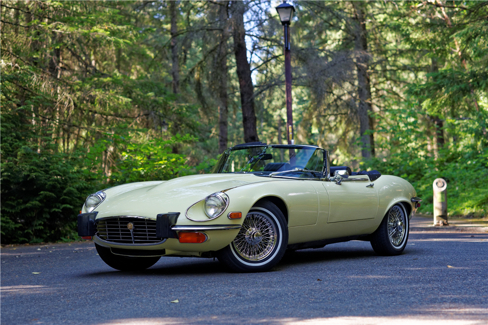 1974 JAGUAR XKE ROADSTER