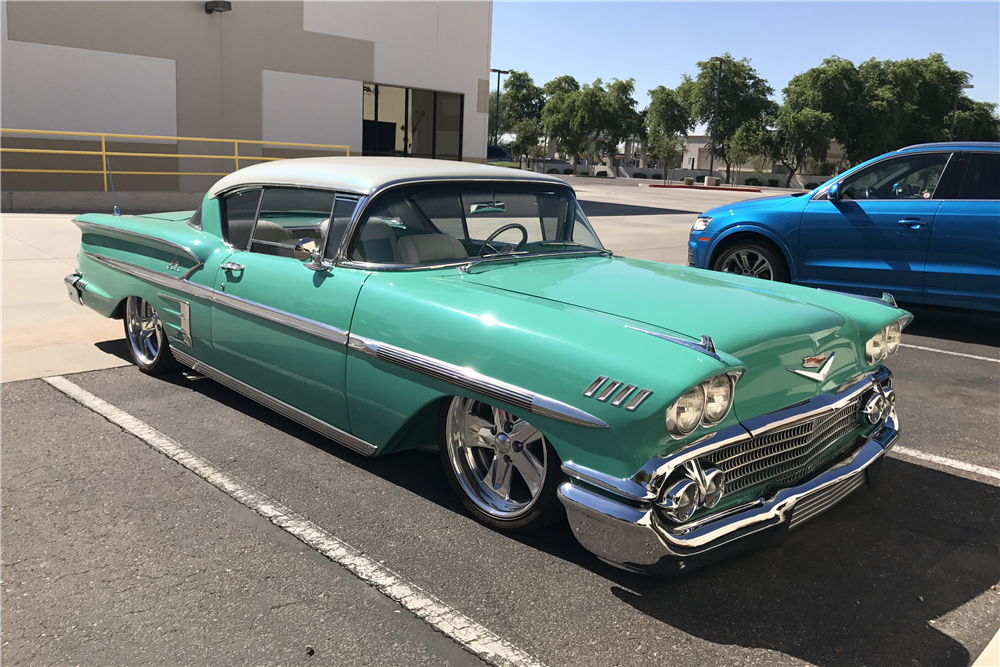 1958 CHEVROLET IMPALA