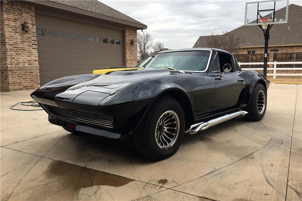 1964 CHEVROLET CORVETTE COUPE