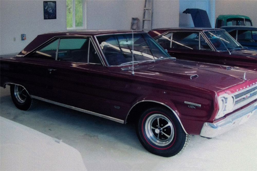 1967 PLYMOUTH HEMI GTX