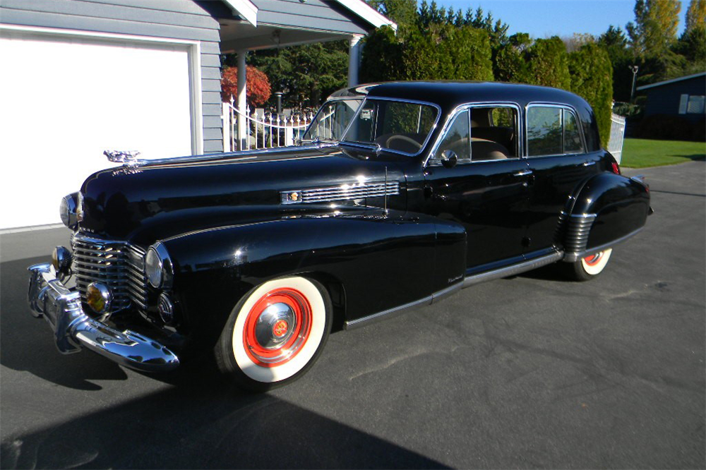 1941 CADILLAC SERIES 60 SPECIAL SEDAN