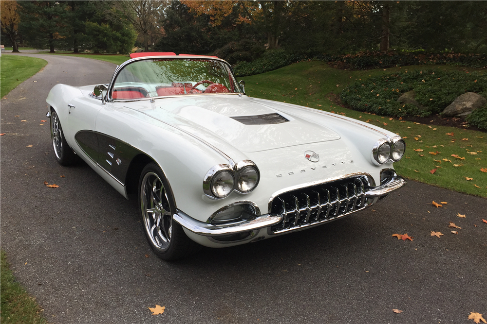 1962 CHEVROLET CORVETTE CUSTOM CONVERTIBLE