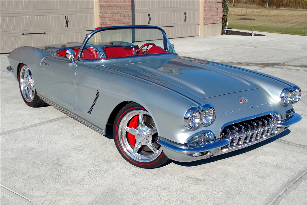 1962 CHEVROLET CORVETTE CUSTOM CONVERTIBLE 