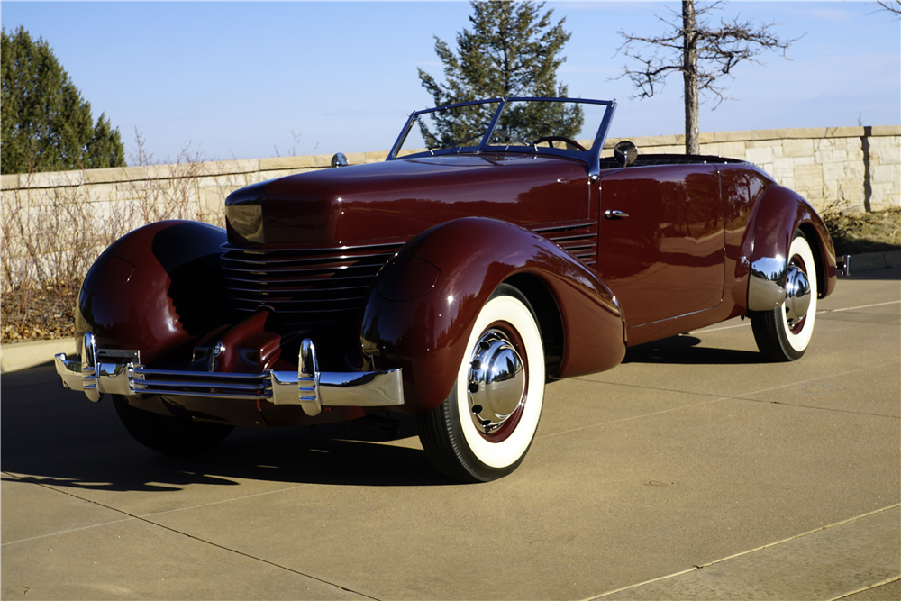 1937 CORD 812 PHAETON BUSTLEBACK