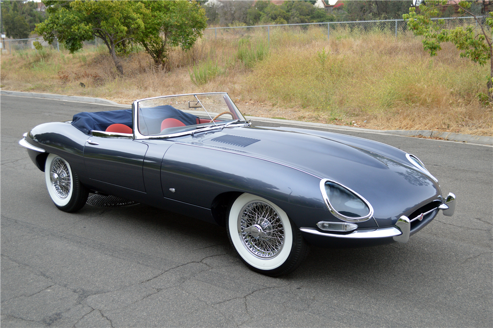 1961 JAGUAR XKE ROADSTER