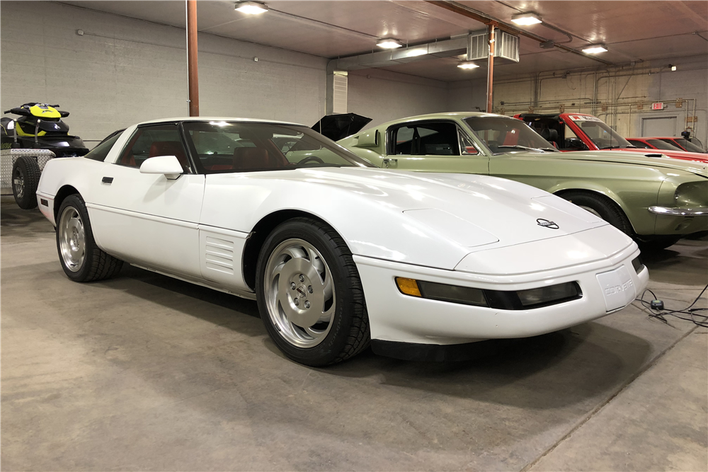 1993 CHEVROLET CORVETTE COUPE