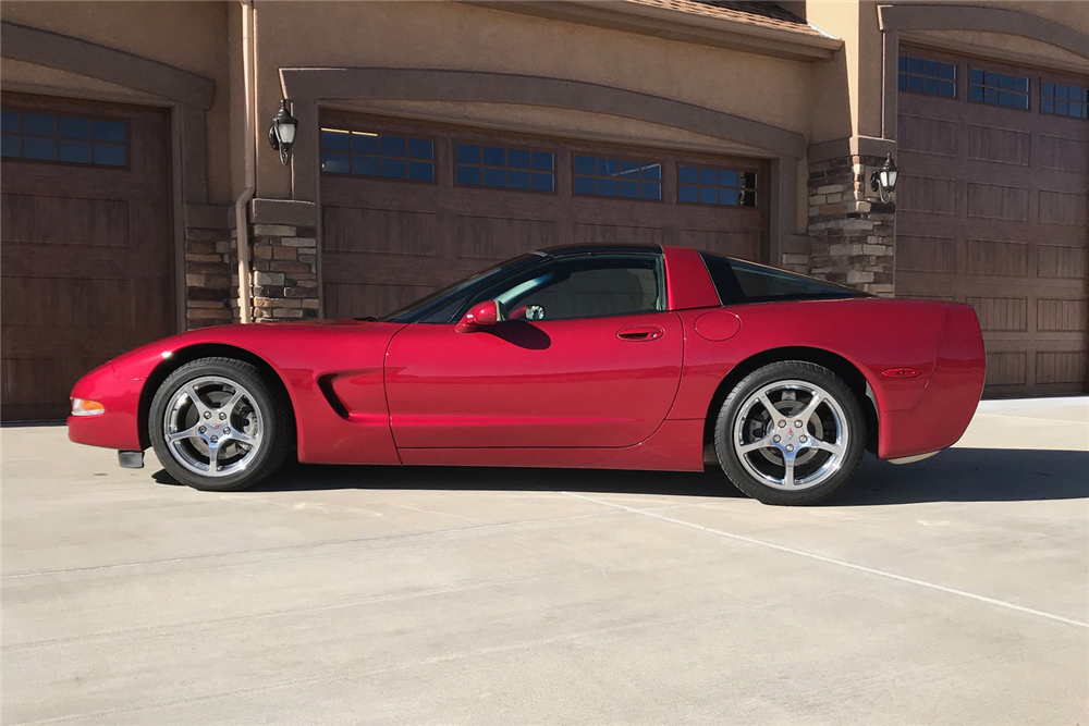 2001 CHEVROLET CORVETTE