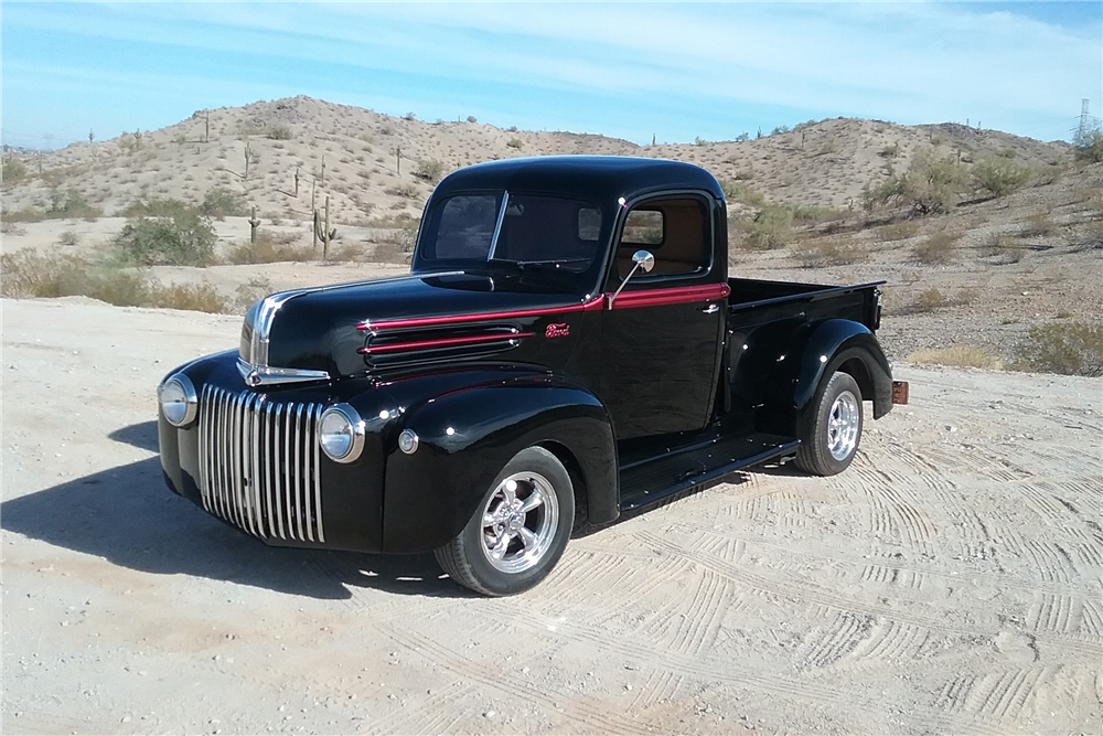 1946 FORD CUSTOM PICKUP