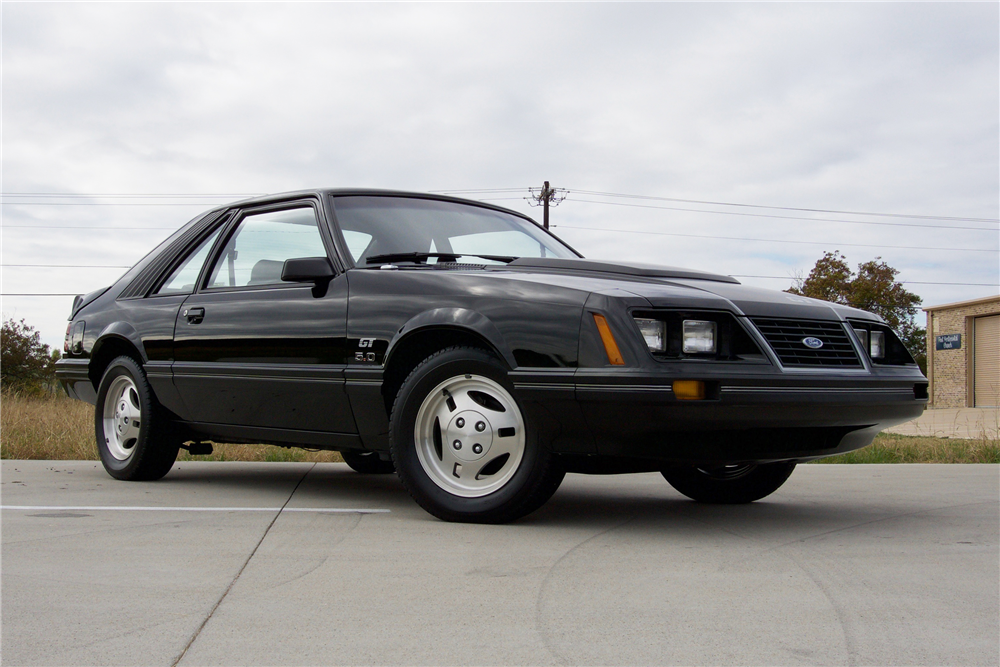 1983 FORD MUSTANG GT