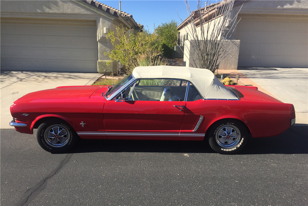 1965 FORD MUSTANG CONVERTIBLE