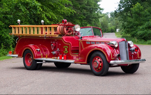 1938 Packard Super Eight Fire Truck