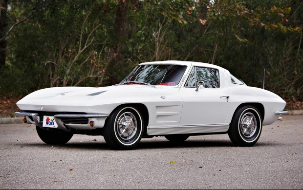1963 Chevrolet Corvette 327/300 Split-Window Coupe