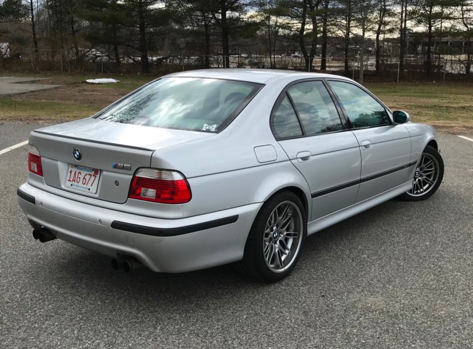 No Reserve: 2001 BMW M5