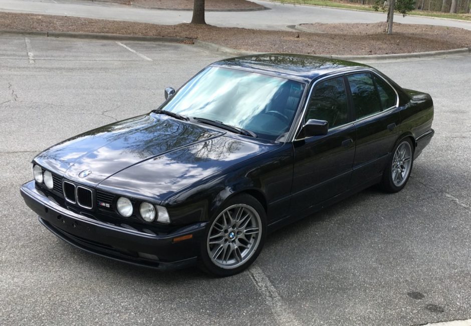 1991 BMW M5