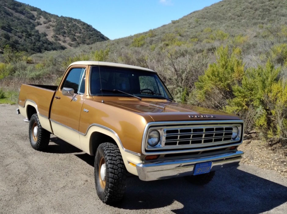 1975 Dodge D-Series Pickup