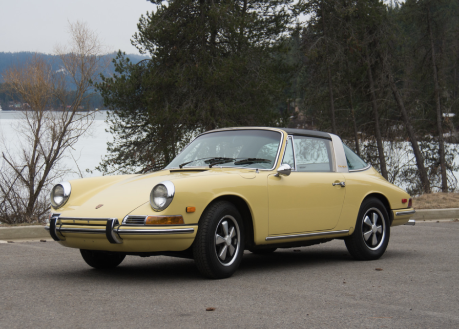 1968 Porsche 912 Targa 5-Speed