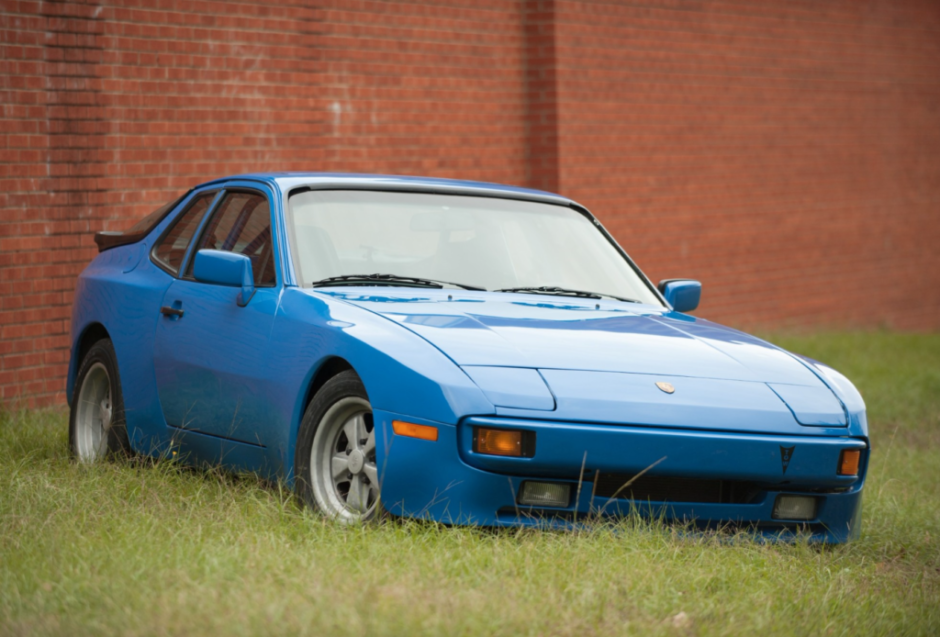 No Reserve: Modified 1984 Porsche 944