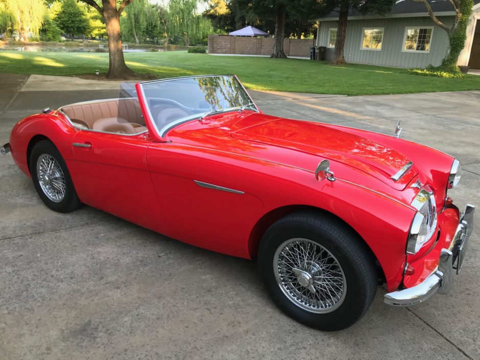 1962 Austin-Healey 3000 BT7 4-Seat Roadster