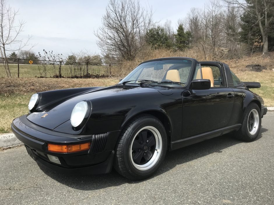 1987 Porsche 911 Carrera Targa