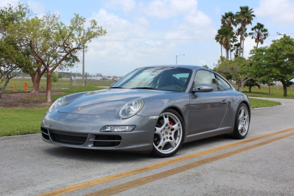 2006 Porsche 911 Carrera S 6-Speed