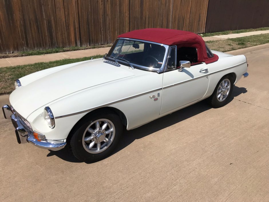 1974 MG MGB V8