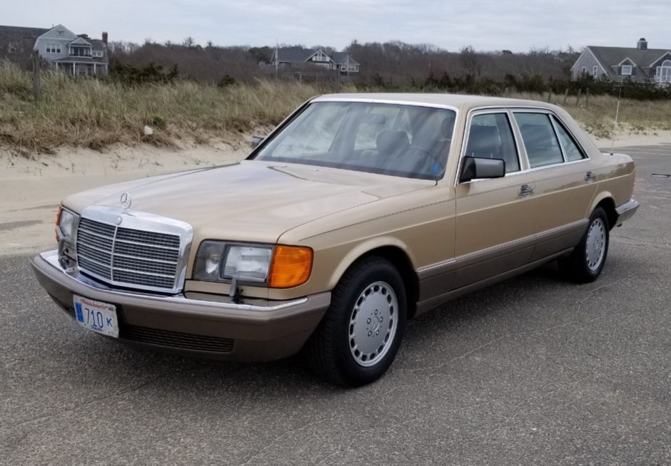 1987 Mercedes-Benz 560SEL